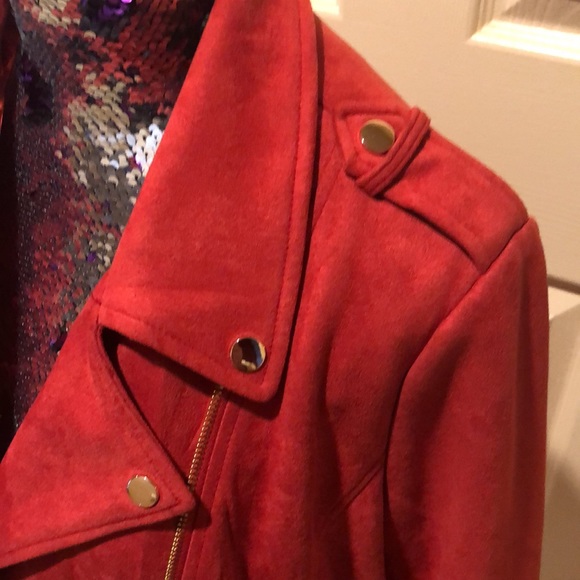 Jacket - Picture 8 of 9